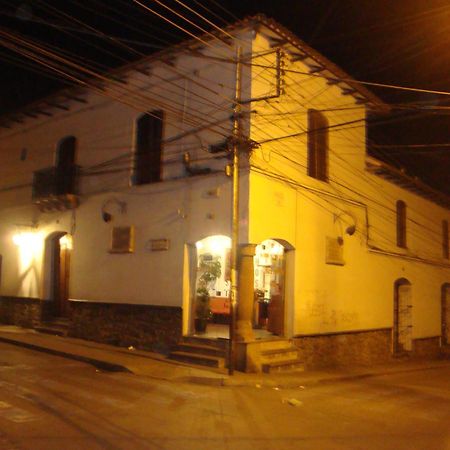 סוקרה Hostal Recoleta Sur מראה חיצוני תמונה