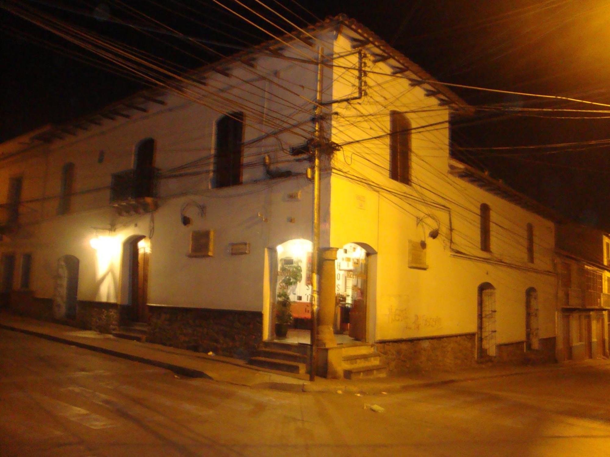 סוקרה Hostal Recoleta Sur מראה חיצוני תמונה
