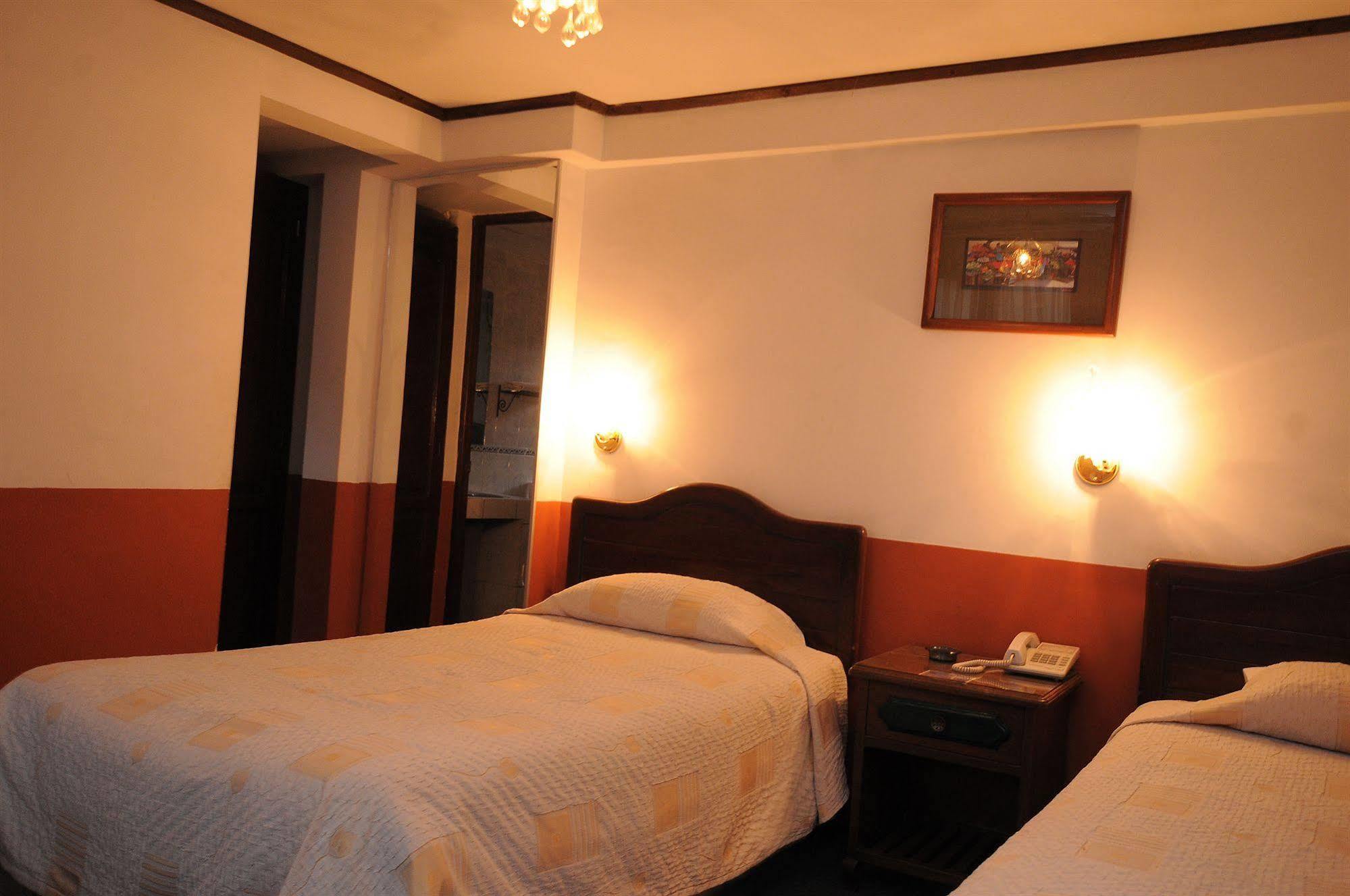 סוקרה Hostal Recoleta Sur מראה חיצוני תמונה